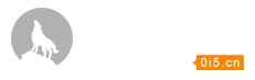 男子携气泵乘公交被拒拦车
